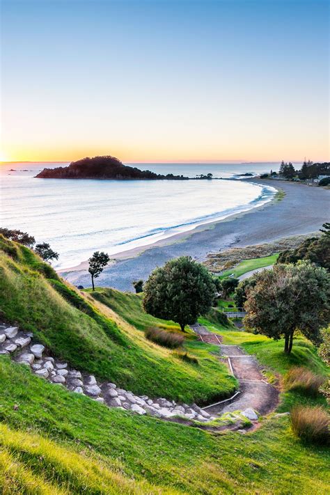 Sunrise on the summit track of Mount Maunganui, North Island, New ...