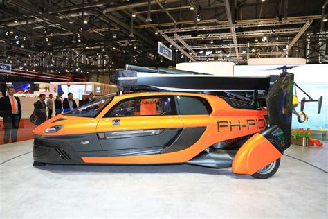 PAL-V Liberty Flying Car Hits The Road As It Becomes Street-Legal In Europe | Carscoops