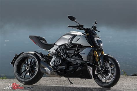 Model Update: 2019 Ducati Diavel 1260 - Bike Review