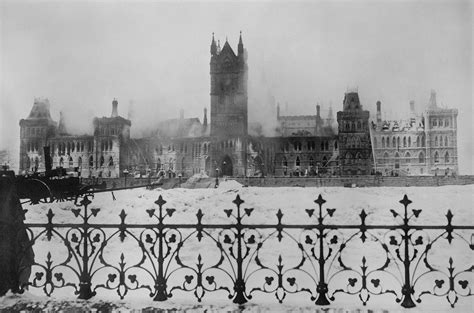 The Parliament Building Fire of 1916 Remains a Mystery | Reader's Digest