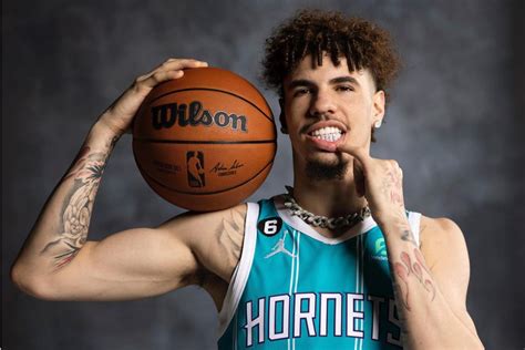 LaMelo Ball 2024: Girlfriend, net worth, tattoos, smoking & body facts ...