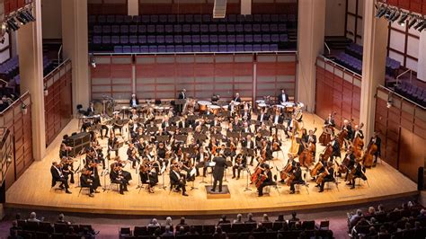 North Carolina Symphony - Holiday Pops Tickets | Raleigh, NC | Dec. 8, 2023 - Week&