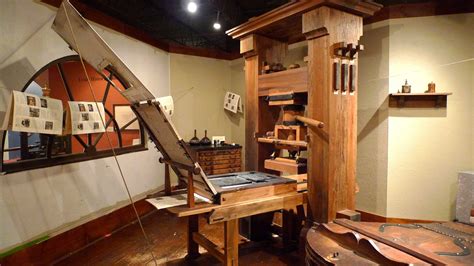 Houston: The Printing Museum – Wooden printing presses