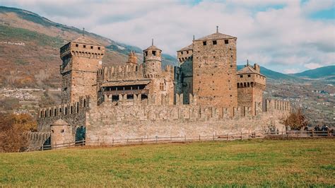 Castles In Italy
