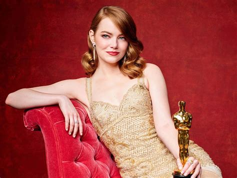 Emma Stone HD Wallpapers | Latest Emma Stone Wallpapers HD Free Download (1080p to 2K) - FilmiBeat