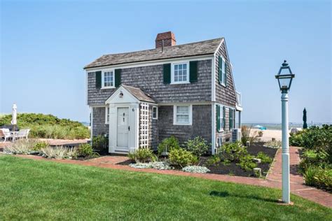 Beautiful Tiny Beach House Cottage on Cape Cod | Beach house design ...