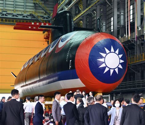 Taiwan unveils 1st indigenous submarine amid cross-strait tensions