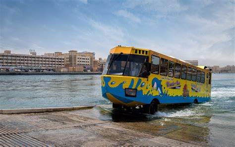 Dubai Wonder Bus - The Swimming Buses of Dubai