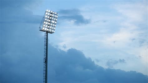 The Benefits of Upgrading to LED Stadium Lights - Waltersextant.com