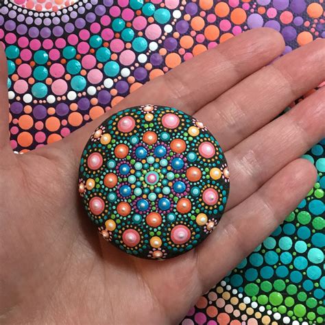 Mandala stone. Painted rock. Dot Art. | Painted rocks, Rock painting patterns, Dots art