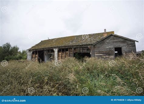 Abandoned Barns Royalty-Free Stock Photo | CartoonDealer.com #43185009