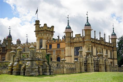 Beige Castle Under White Clouds · Free Stock Photo