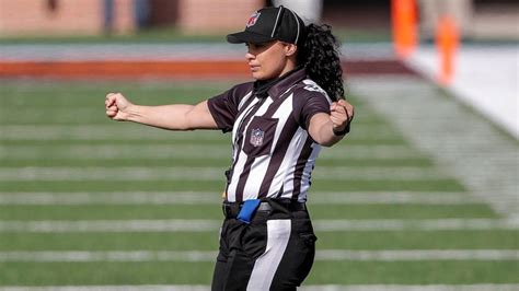 NFL Makes Maia Chaka Its 1st Black Female Official – NBC 7 San Diego