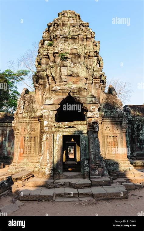 Ta Prohm temple Stock Photo - Alamy