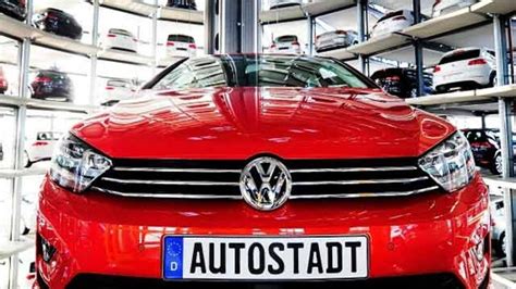 Scandal-hit Volkswagen sees 19% drop in profits in Jan-Mar quarter