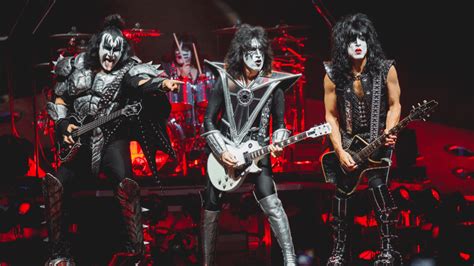 KISS Announce Livestream Concert on New Year's Eve | KBPA - Austin, TX