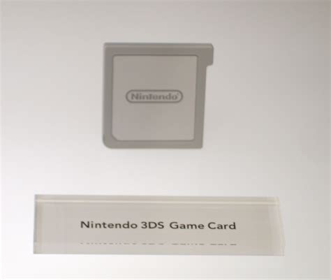 Take A Look at the 3DS Cartridge - Just Push Start