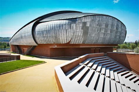 Renzo PIANO - The AUDITORIUM (Rome - Italy) (2048×1365) | Renzo piano, Facade architecture ...