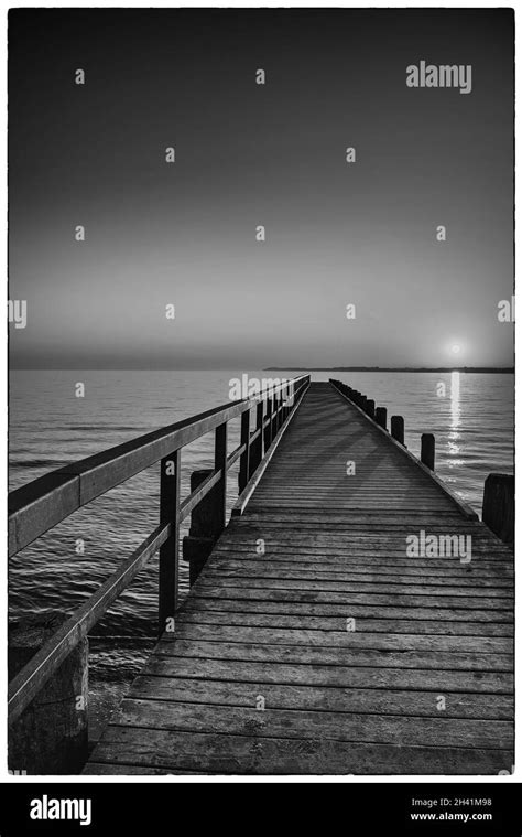 Silence is golden Stock Photo - Alamy