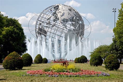 OLD NEW YORK: The Unisphere