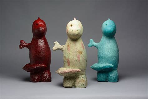 12 Contemporary ceramic artists 2022 | Munchies Art Club Magazine