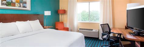 Hotels in Greeley CO | Fairfield Inn & Suites Greeley