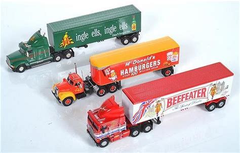 Matchbox Collectible Trucks Trio - Branded - Matchbox - Toys & Models