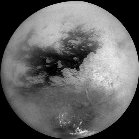 Titan - Atmosphere, Surface, Moons | Britannica