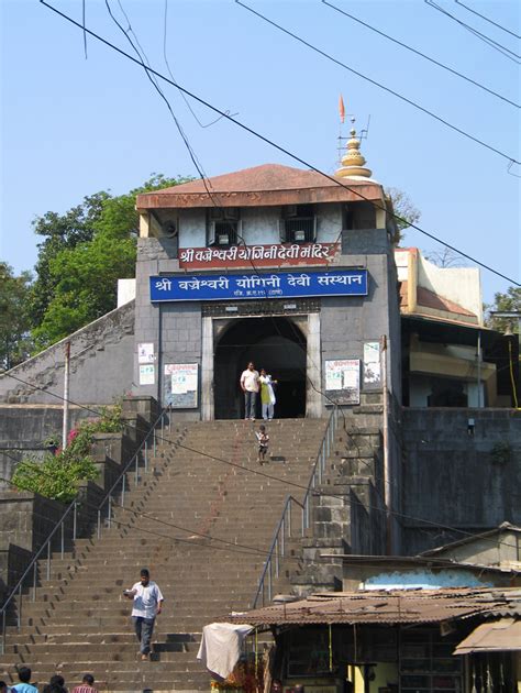 Vajreshwari temple | Nadine Incoll | Flickr