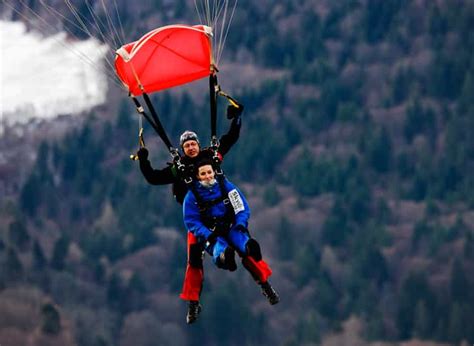 Interlaken: Helicopter Skydiving 2-Hour Experience | GetYourGuide