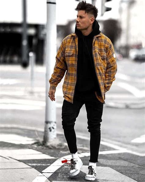 53 Best Streetwear Outfits for Men and Women | Streetwear men outfits, Mens streetwear, Mens outfits