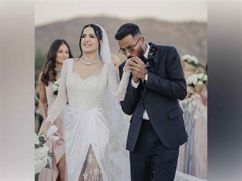 Hardik Pandya, Natasa Stankovic's dreamy pics from their wedding