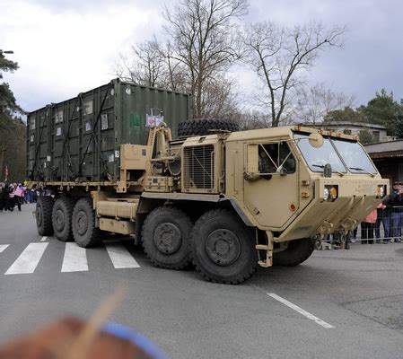 Oshkosh HEMTT (Heavy Expanded Mobility Tactical Truck) M1075 - US Army ...