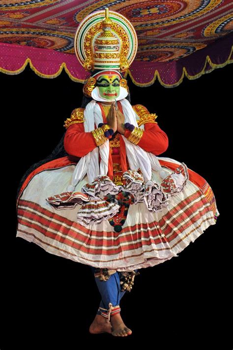 Kathakali Dancer, #Kerala | Dance of india, Indian classical dance ...