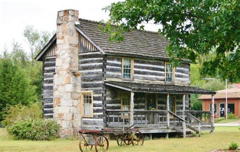 10 Historic Towns In Missouri That Will Transport You To The Past ...