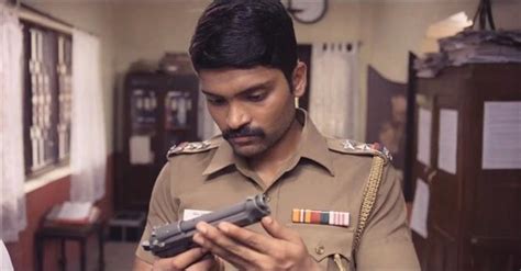 8 Thottakkal Review - Radically different Tamil Movie, Music Reviews and News