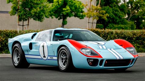 Une des Ford GT40 du film "Le Mans 66" à la vente