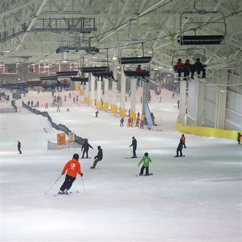 'Big Snow' at American Dream Mall: Indoor Ski Slope Open All Year Long ...