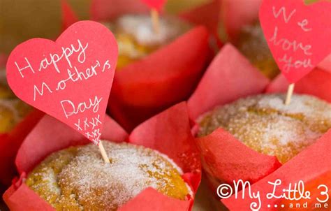 Mother's Day Doughnut Muffins & Decorative Toppers - Kids Craft Room