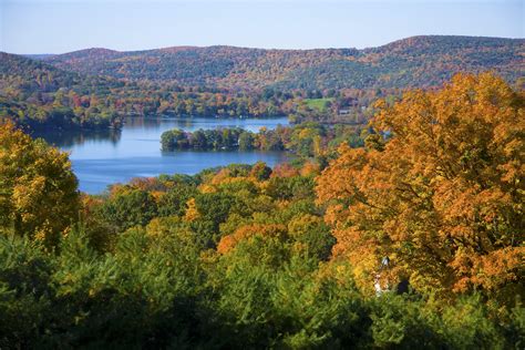 Connecticut's Most Colorful Foliage | Visit CT