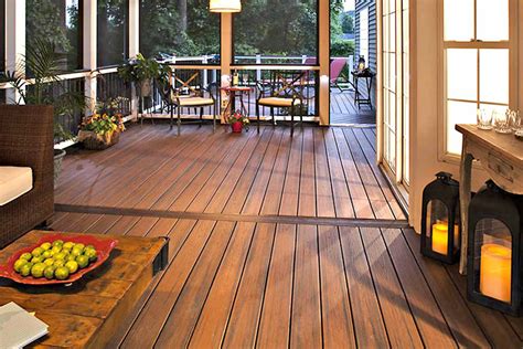 8 Popular Brands for Composite Decking (2022)