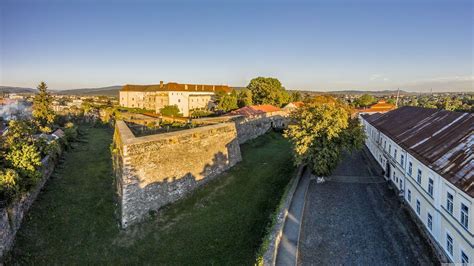 Uzhgorod Castle – the view from above · Ukraine travel blog