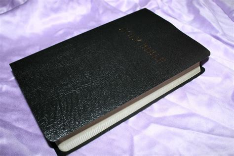 zondervan-kjv-giant-print-personal-size-reference-bible-11 - Bible ...