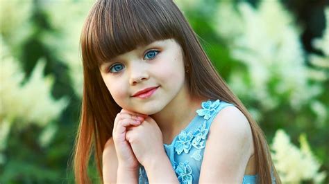 Russian child model, 6, hailed ‘the most beautiful girl in the world ...