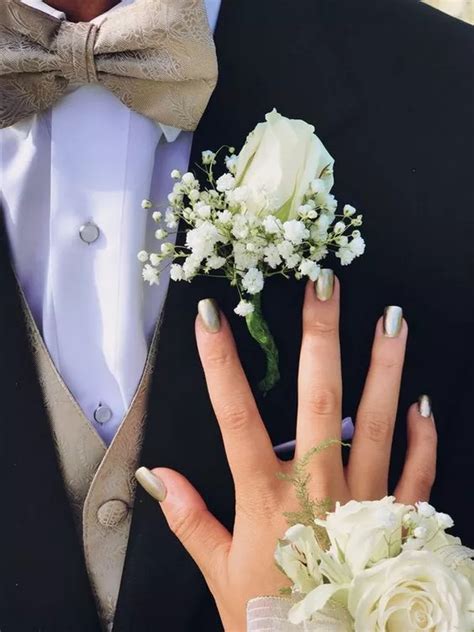 Top 50 Prom Corsage And Boutonniere Set Ideas For 2023, 56% OFF