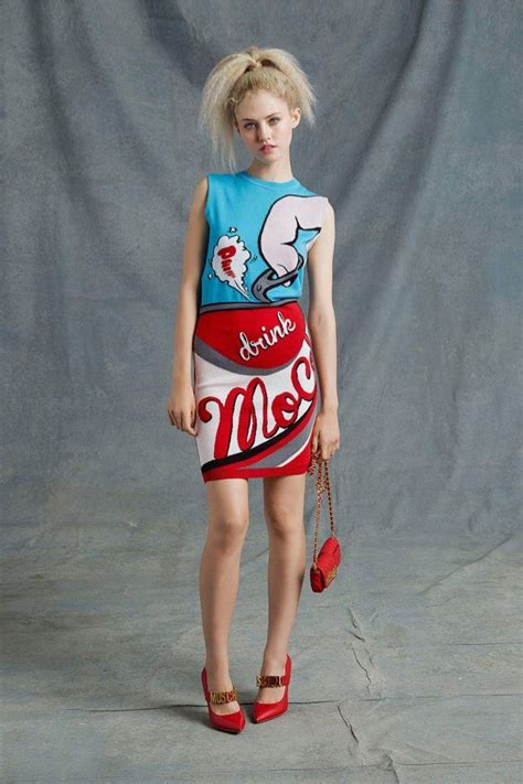 More Kitsch for Moschino’s Resort 2015 Collection | Pop art fashion ...