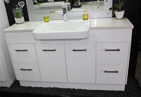 Bathroom Vanity Basins - Perla Grey Gloss Curved Vanity Unit With Ceramic Basin ... : Nuie ...