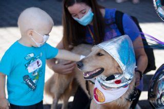 Hayley Arceneaux returns to St. Jude - St. Jude Inspire | St. Jude Children's Research Hospital