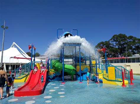 Fairfield Leisure Centre - Pools and Water Playground | Fairfield ...