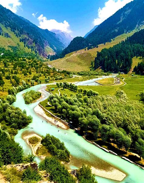 Beautiful Valleys of Kashmir